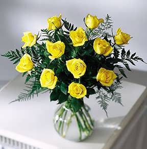 Brighten the Day � Rose Bouquet