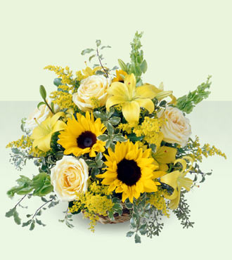 Flowing Garden Bouquet